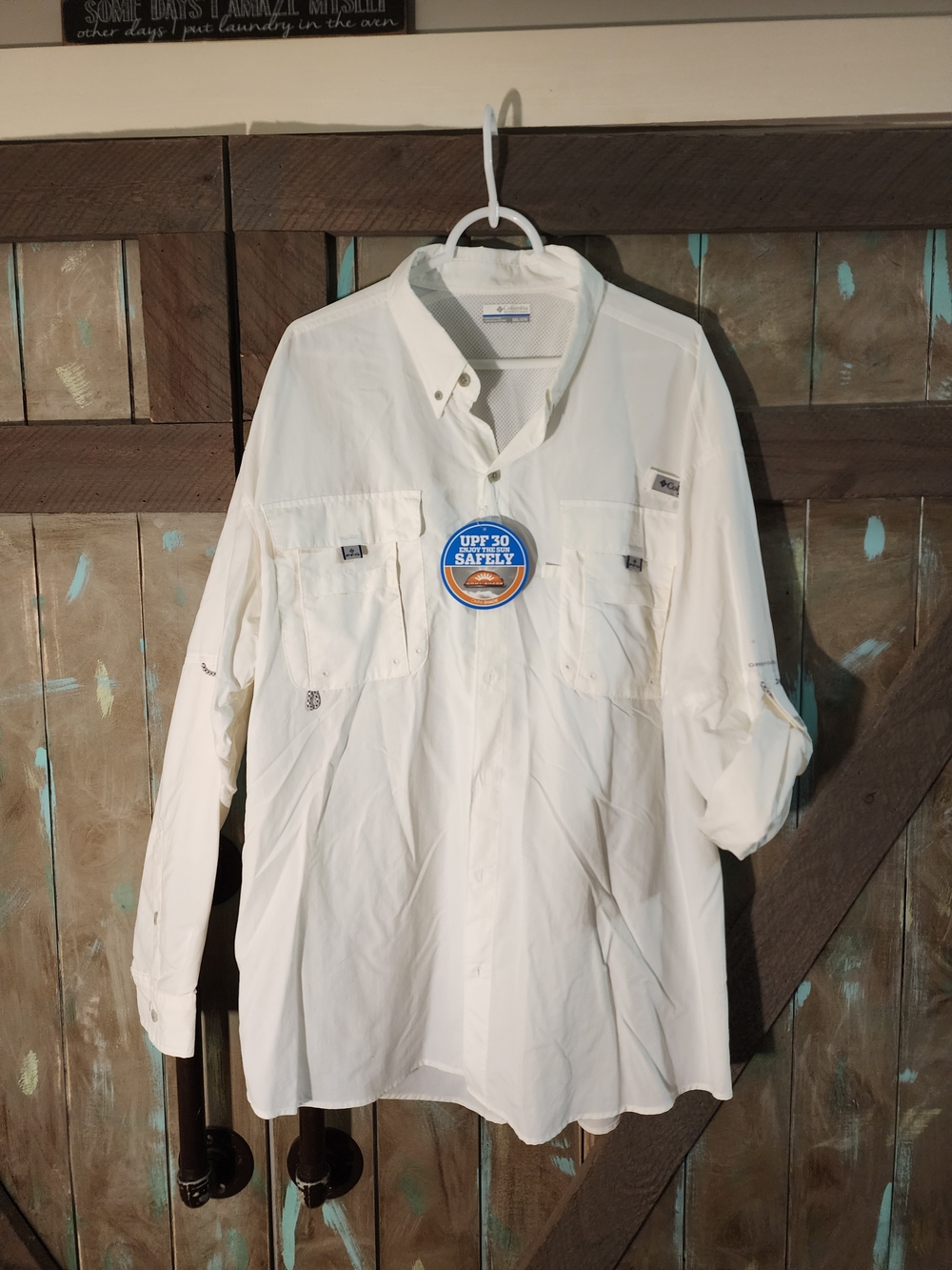 Columbia Men's White Long Sleeve Casual Button-Down Shirt